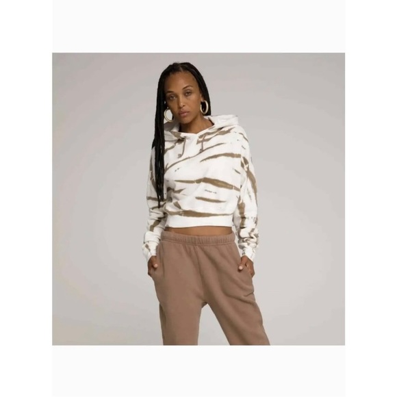 Good American Putty Tie Dye Cropped Hoodie, Size 4 (XL) - Picture 2 of 5